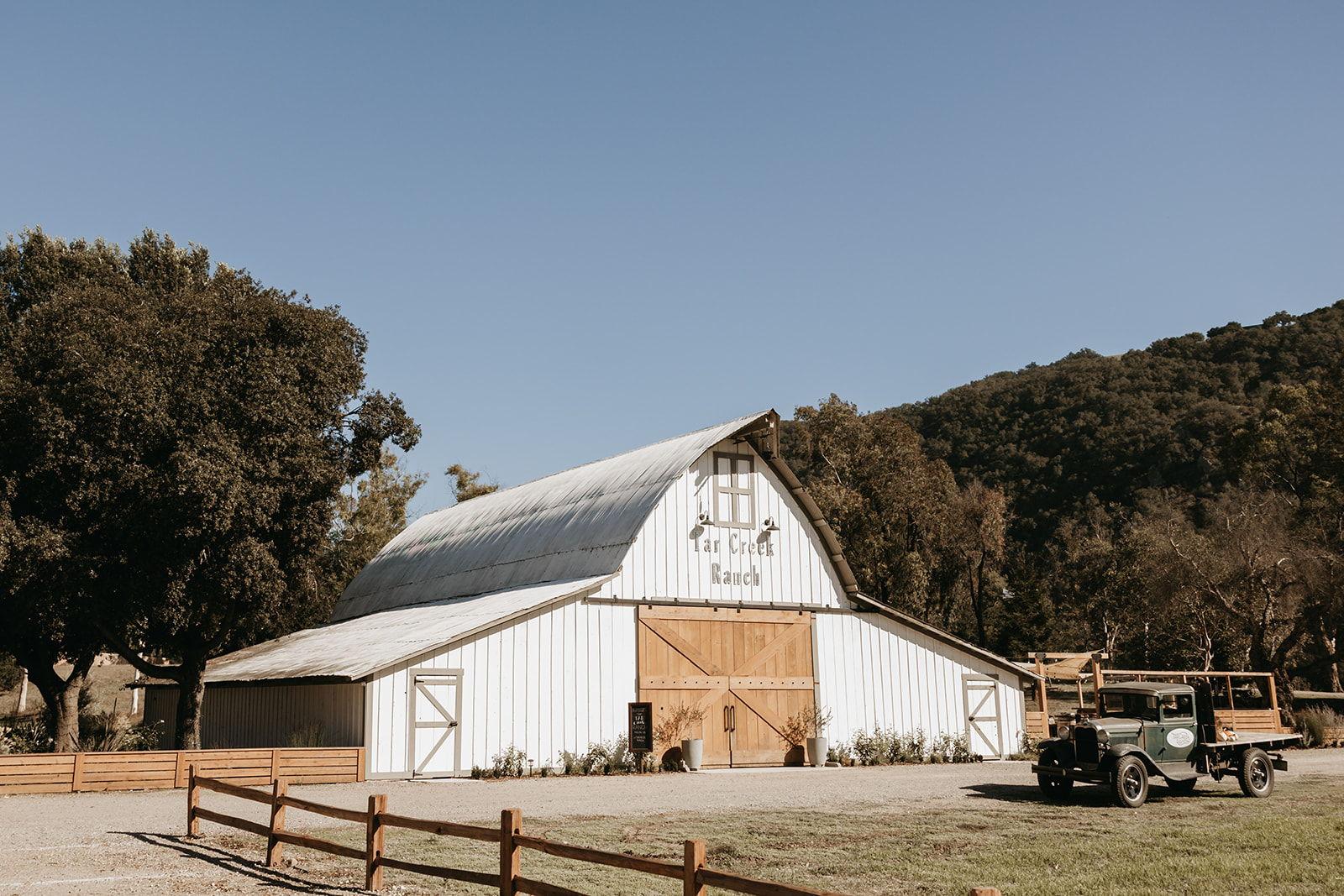 The Wedding Website of Tatum Shore and Brandon Bartlett