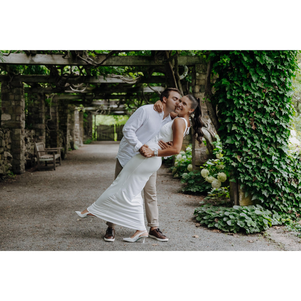 Jana Rothman and John Roscigno's Wedding Website