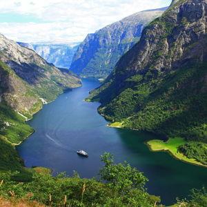 Honeymoon Fund for Norway