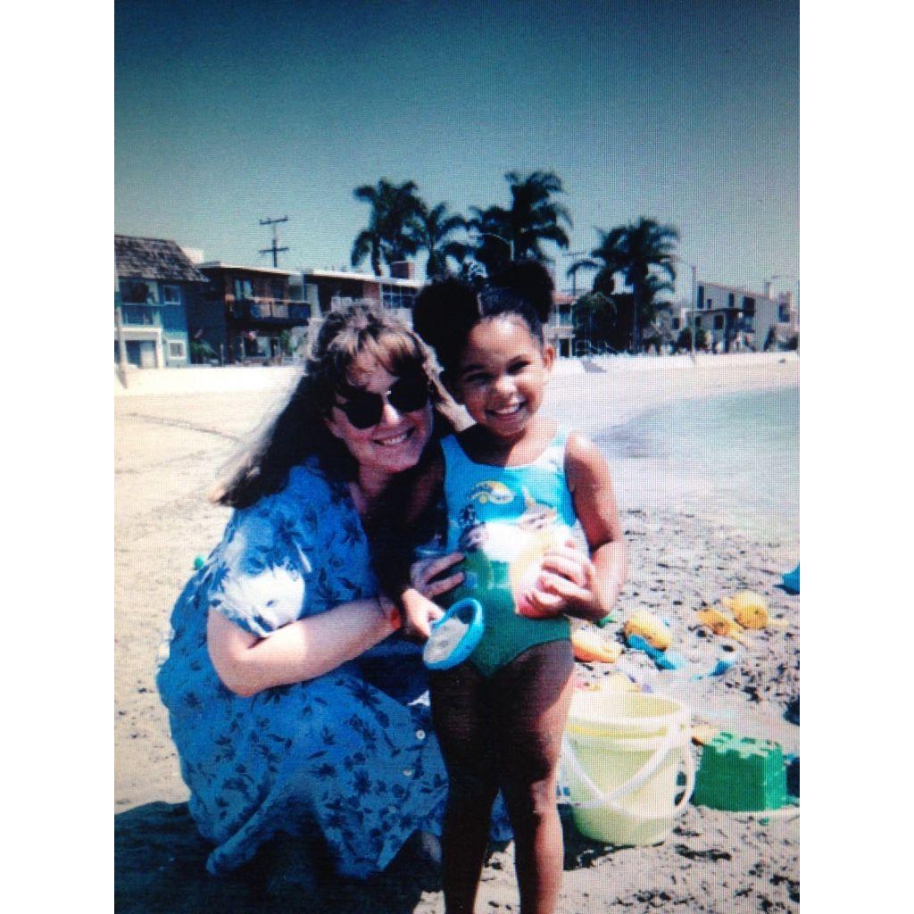 Caty & Mom (Teletubbies are a theme)