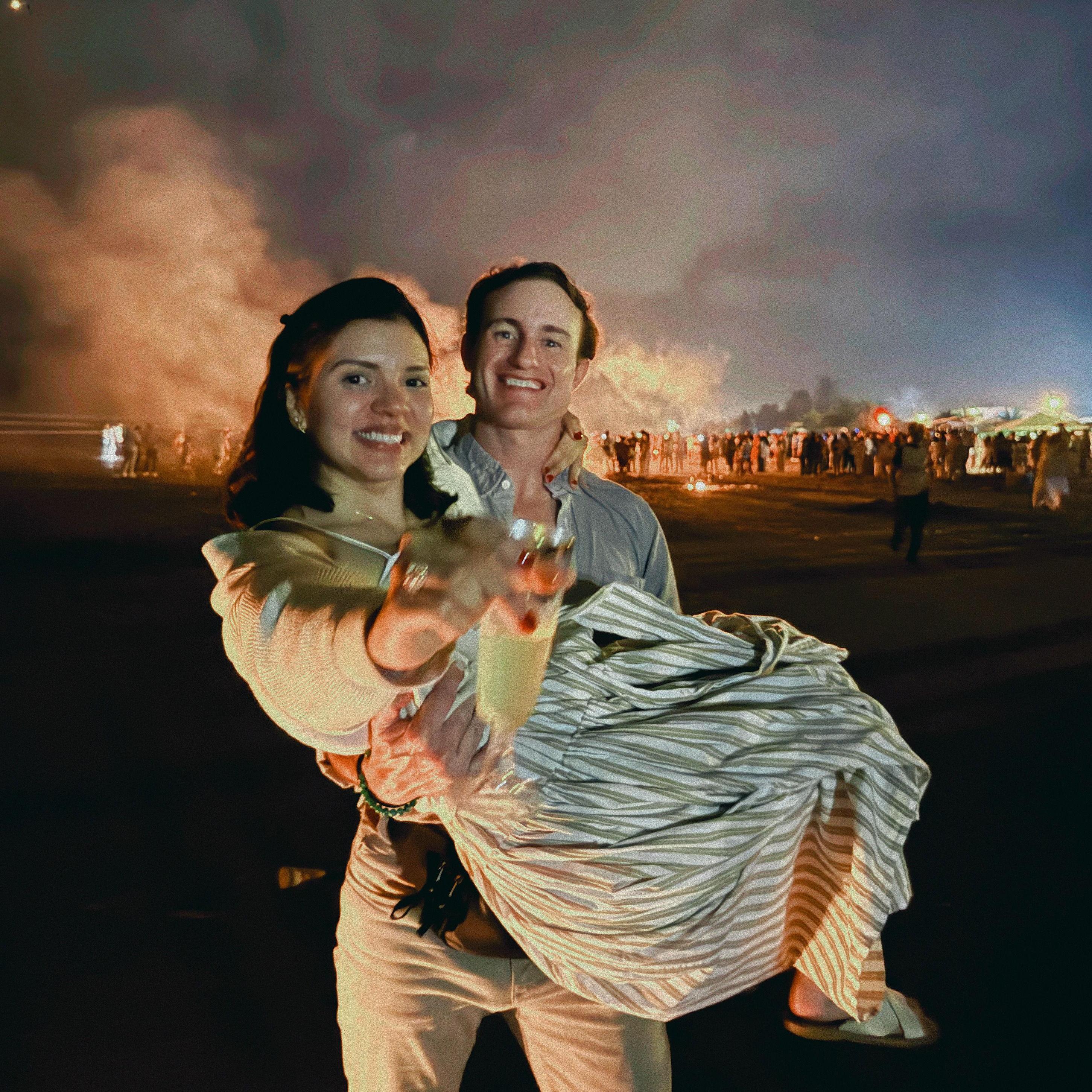 fireworks + monigotes