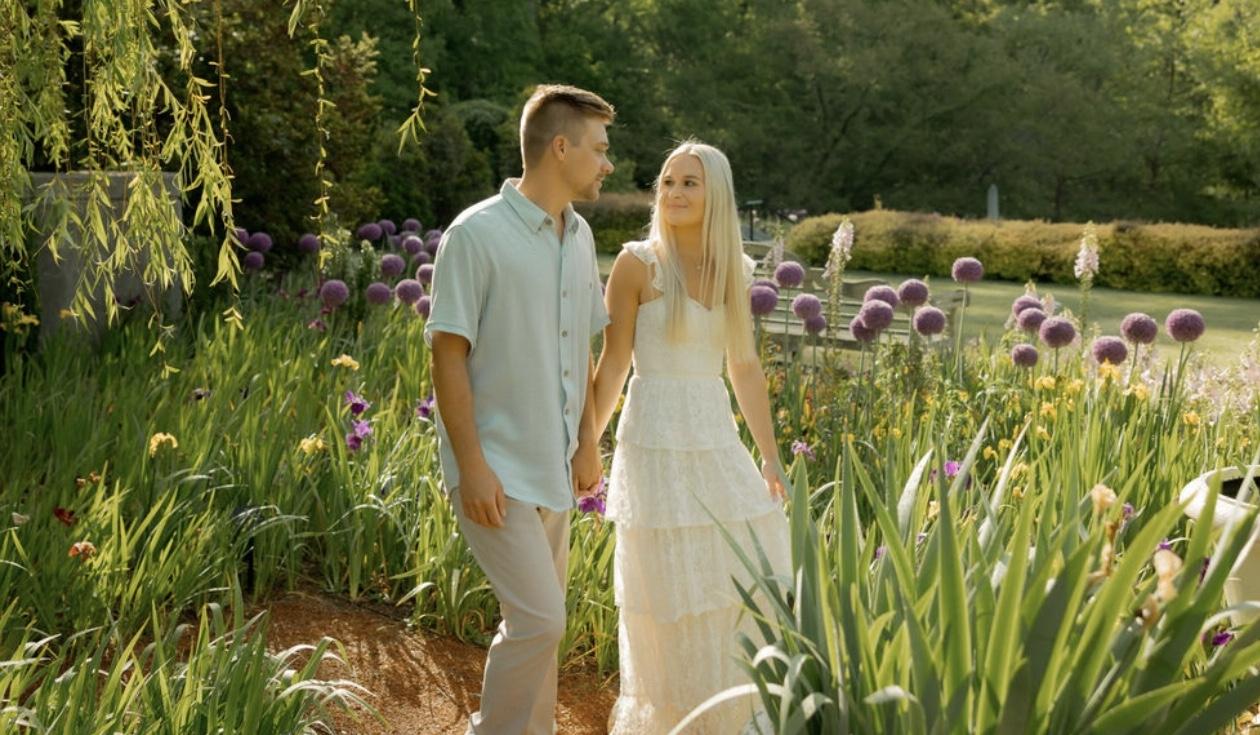 The Wedding Website of Payton Bohlinger and Larson Bartlett