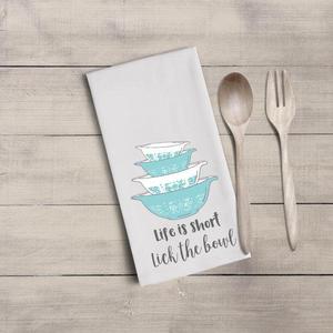 Vintage pyrex bowl tea towel