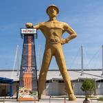 Golden Driller Statue