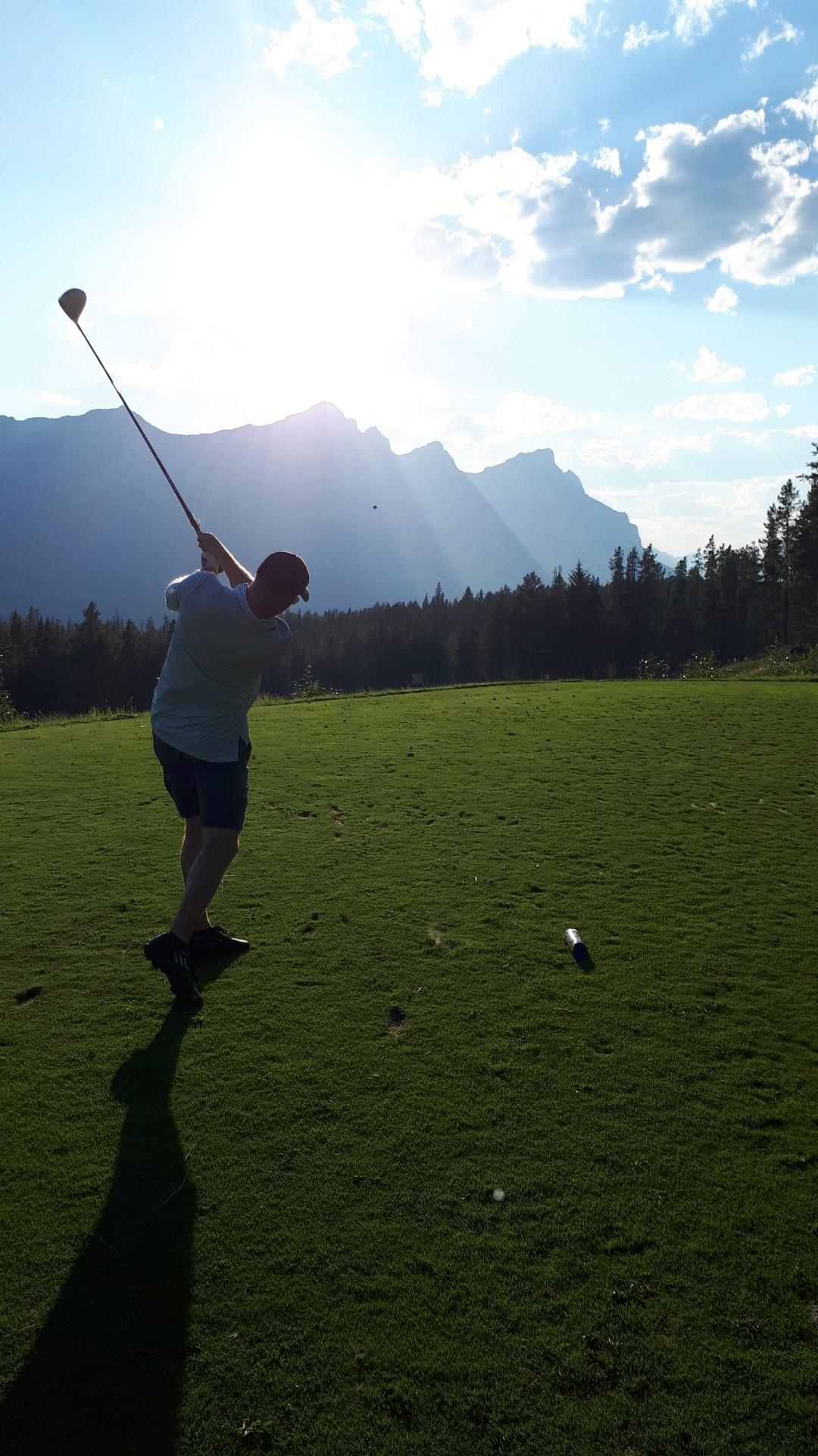 The Wedding Website of Dylan McIlvenny and Chime Dolkar