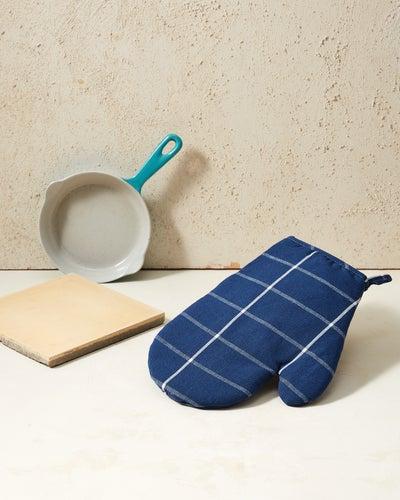 Grid Oven Mitt Indigo