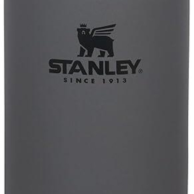 Stanley Classic Legendary Classic Bottle 1 QT Charcoal