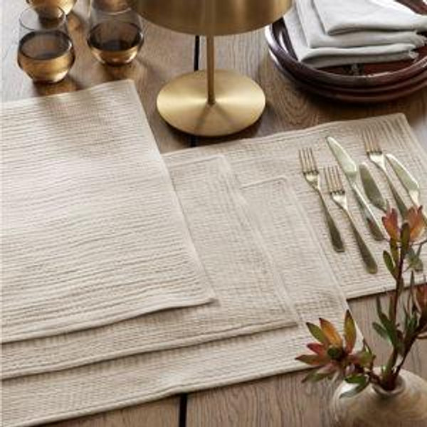 Quince Placemats, Set of 8, Dune