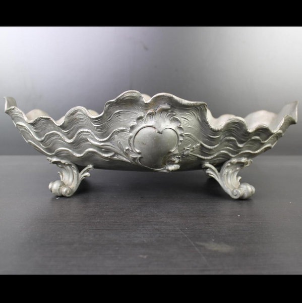 Art Nouveau floral seashell dish