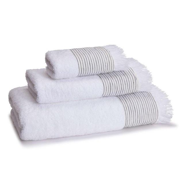 OASIS CUFFED BATH TOWEL