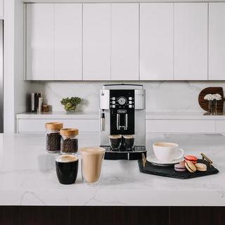 Magnifica XS Fully Automatic Espresso and Cappuccino Machine