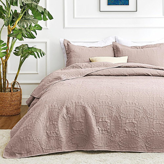 Love's cabin Oversized King Size Quilt Bedding Set Burlwood Bedspreads - Oversized King Lightweight Bedspread Comforter - Coin Pattern Coverlet for All Season - 3 Pieces (1 Quilt, 2 Pillow Shams)