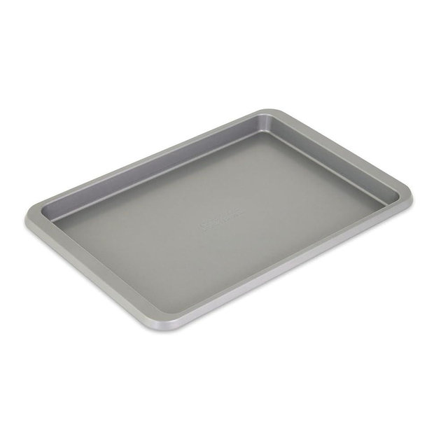 KitchenAid Nonstick 9 x 13 in Baking Sheet with Extended Handles for Easy Grip, Aluminized Steel to Promoted Even Baking, Dishwasher Safe,Contour Silver