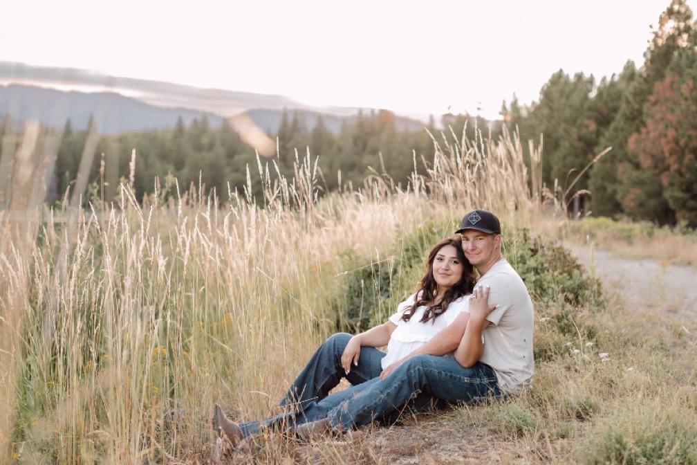 The Wedding Website of Cinthia Castro and Dawson Fraley