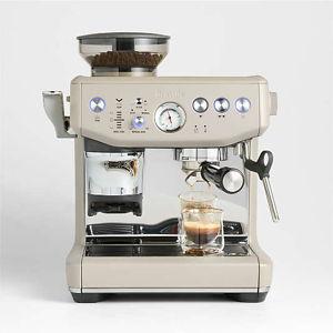 Breville ® Barista Express ® Impress Espresso Machine