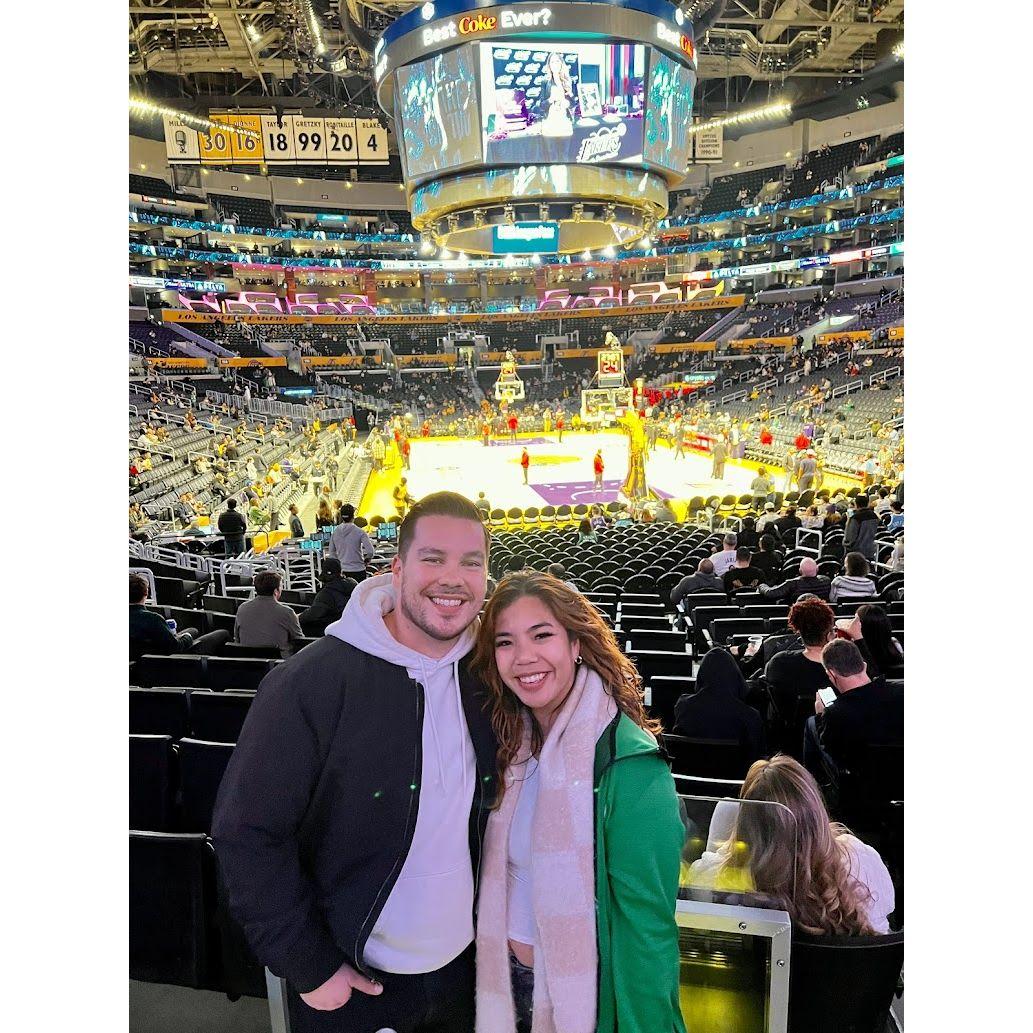 Lovers turned into rivals (only during basketball season)