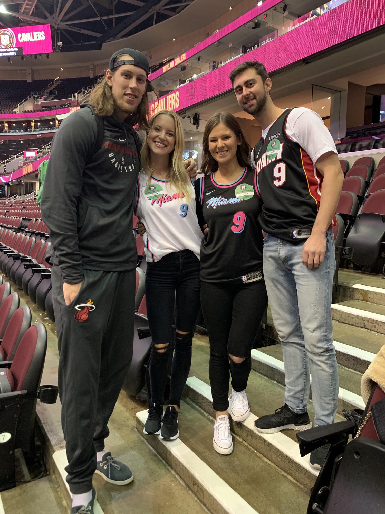 Morgan’s first game watching Kelz (and meeting Jackie!) 🏀