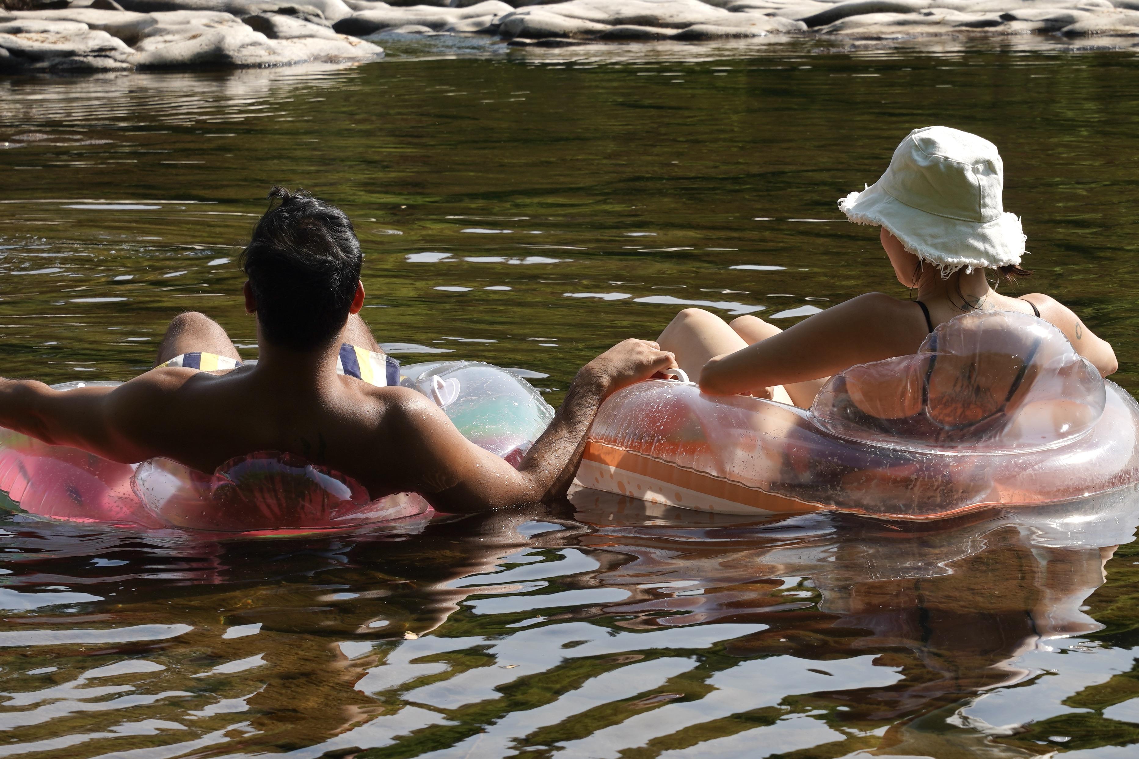 The Wedding Website of Caitlin Lund and Suraj Gopal