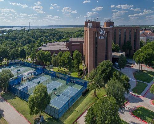 The Wedding Website of Rory Nicolaides and Taylor Zak