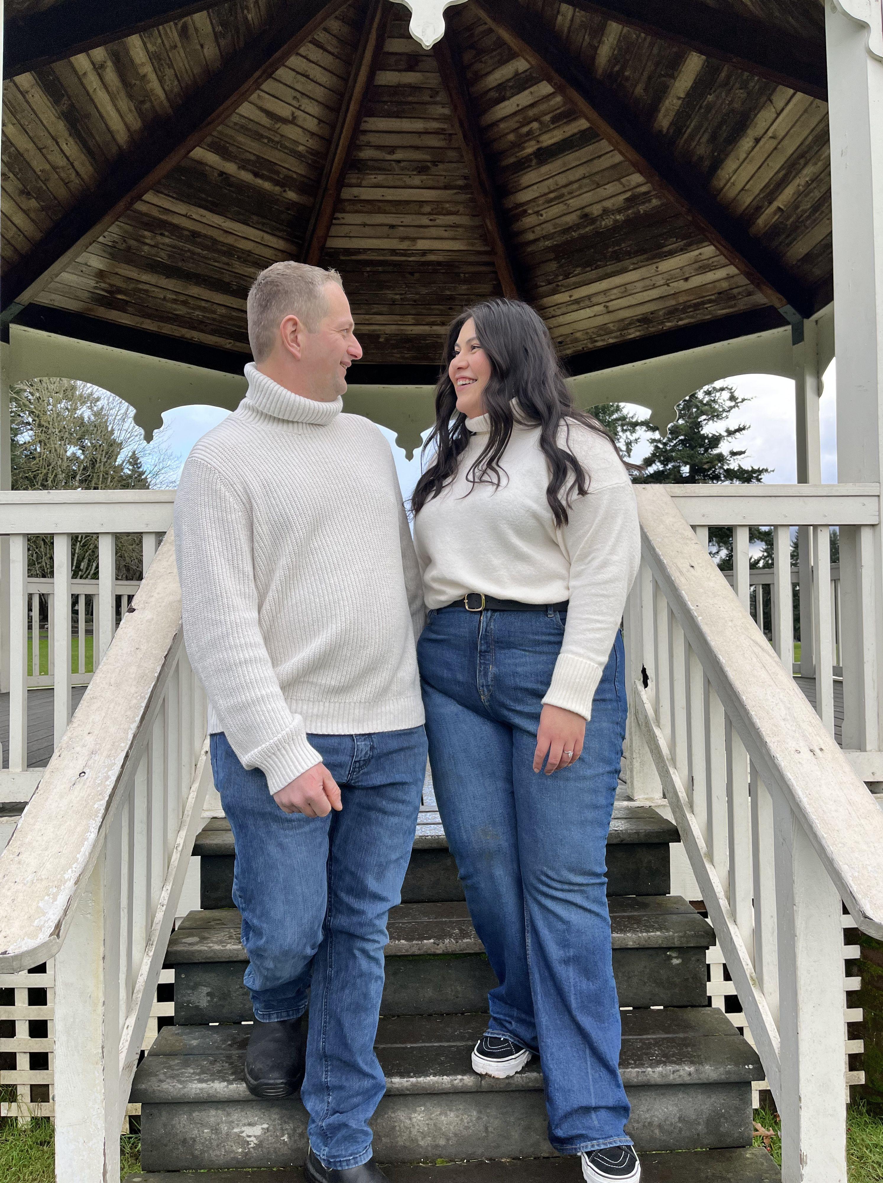 The Wedding Website of Fabiola Flores Villasenor and Cameron Grayson Reville