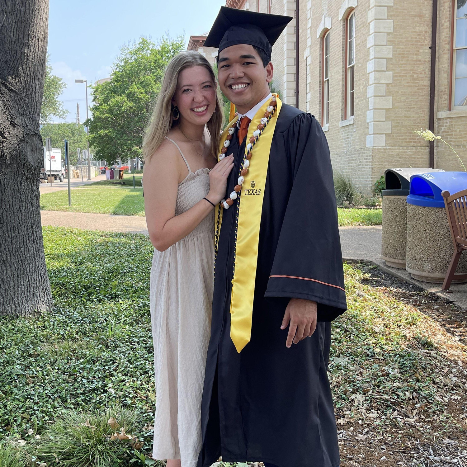 Tristan’s Graduation 5/21/2022
Tristan graduated from the University of Texas with a Bachelor of Science in Biology and Neurology, with a minor in Business. Hook em!