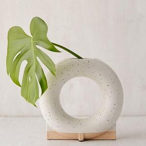 Addie Circle Vase