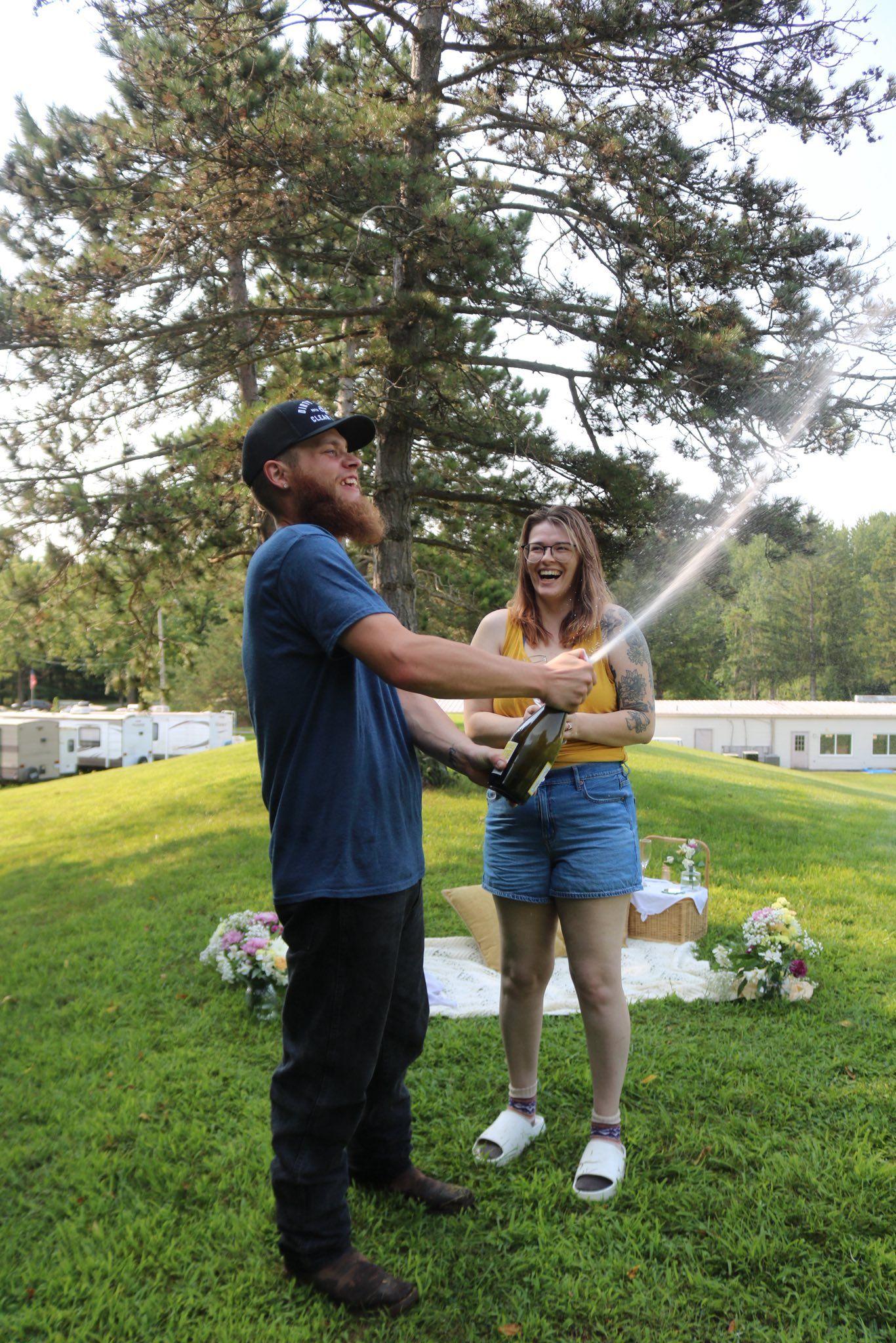 The Wedding Website of Ashley Gebhart and Zac Bowen