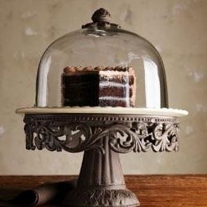 GG COLLECTION Acanthus Cake Pedestal & Glass Dome With Metal Base