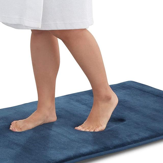 Genteele Memory Foam Bath Mat Non Slip Absorbent Super Cozy Velvet Bathroom Rug Carpet (22 inches X 36 inches, Navy)