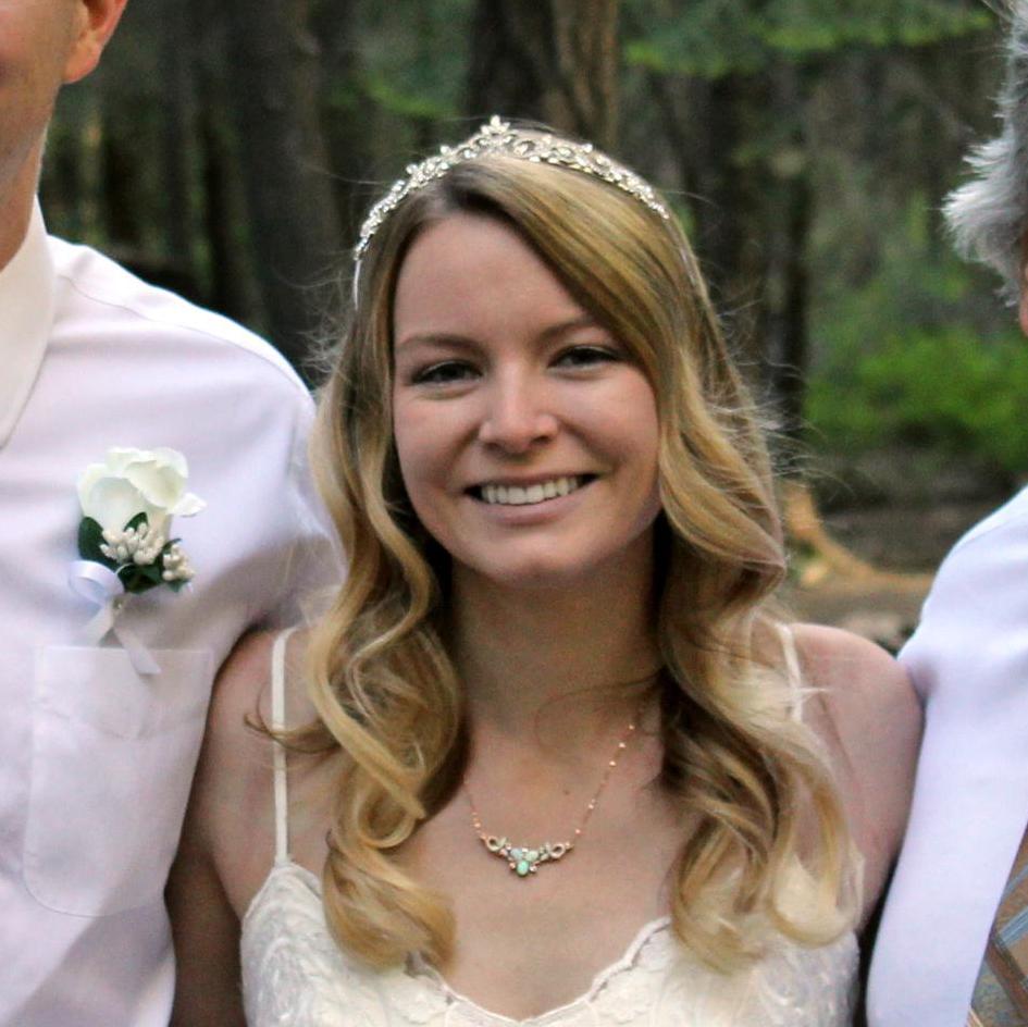 Hannah Lynch and Ben White's Wedding Website, image size:945x944