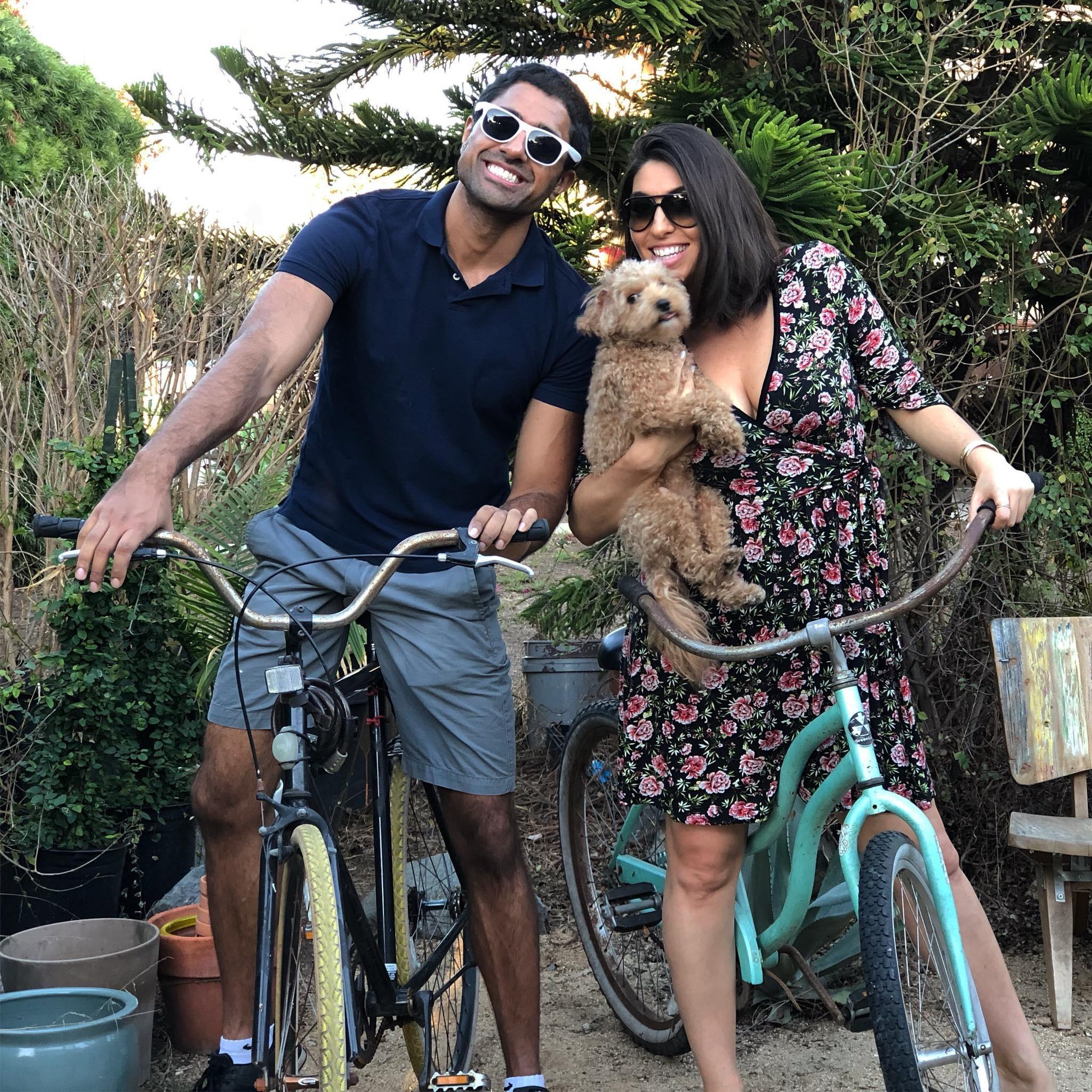 Thanksgiving family photo in Santa Monica