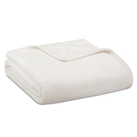 Madison Park Ultra Premium Plush Full/Queen Blanket in Ivory