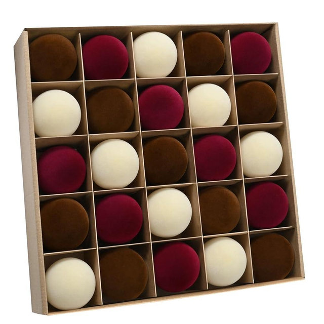EverBery 25Pcs Velvet Ornaments for Christmas Tree, 2.36 Inch Velvet Christmas Ornaments Balls, Shatterproof Flocked Hanging Ornaments for Xmas Tree Garland Party Home Decor(Brown, Burgundy, Beige)
