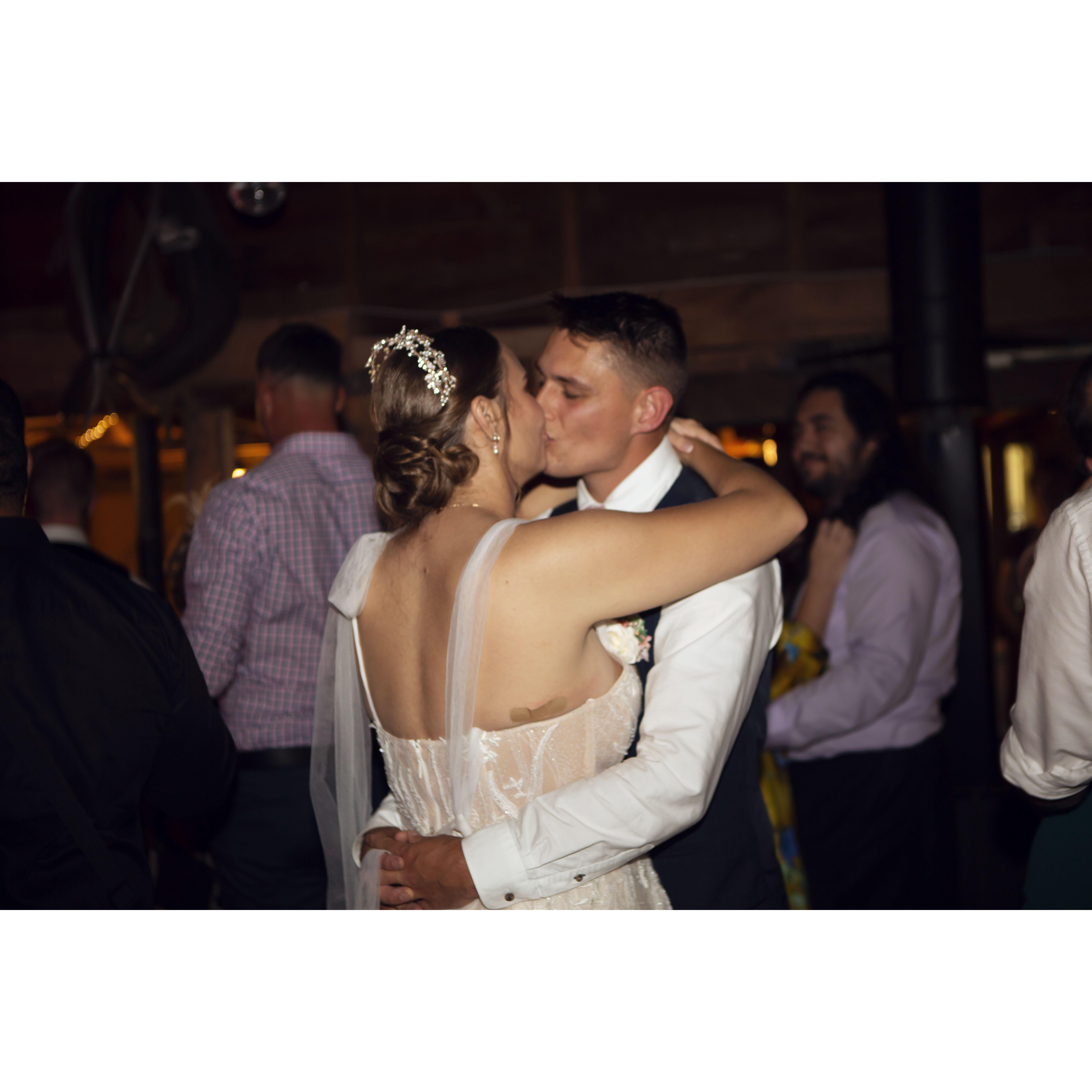 Party Time https://photos.app.goo.gl/Aiw8Li1FNeQFDmC38