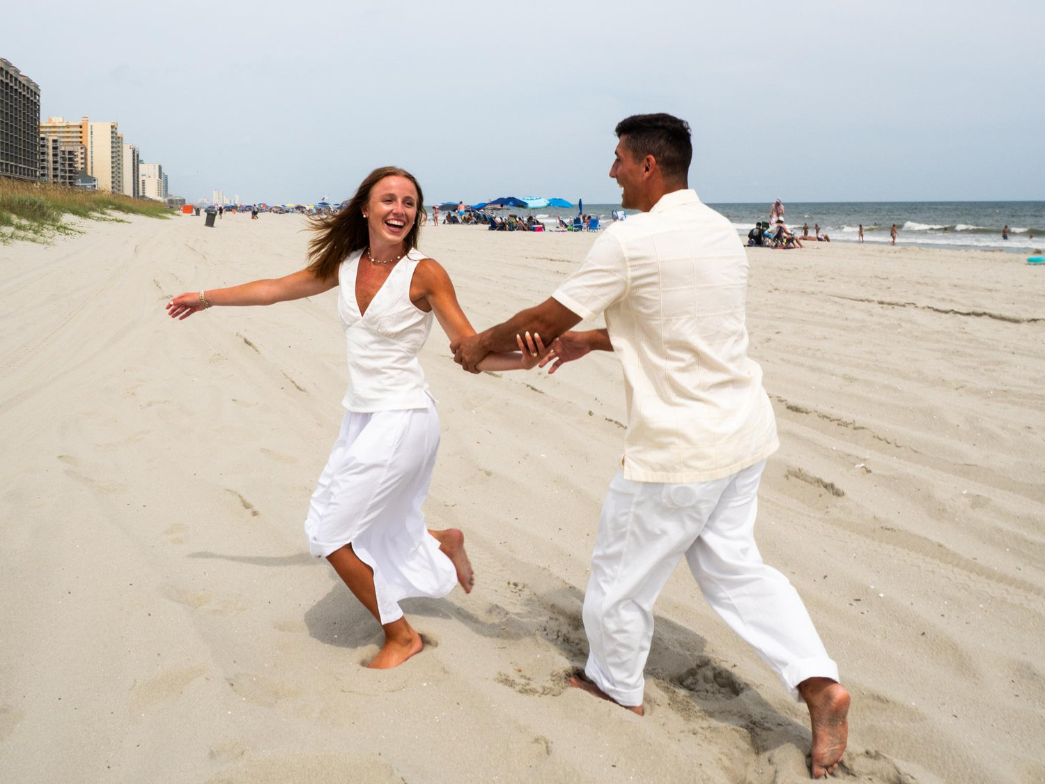 The Wedding Website of Hanna Kern and Tristan Harkness