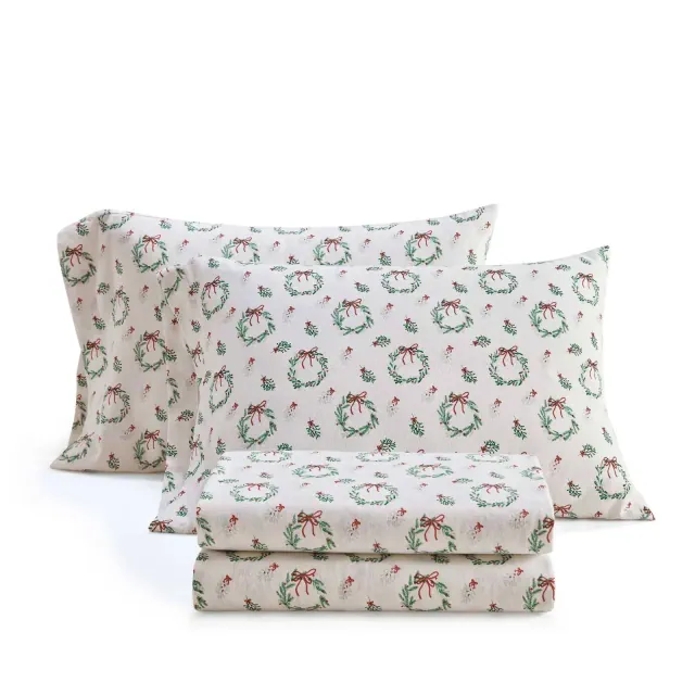Martha Stewart Full Wreaths & Mistletoe Sheet Set Green
