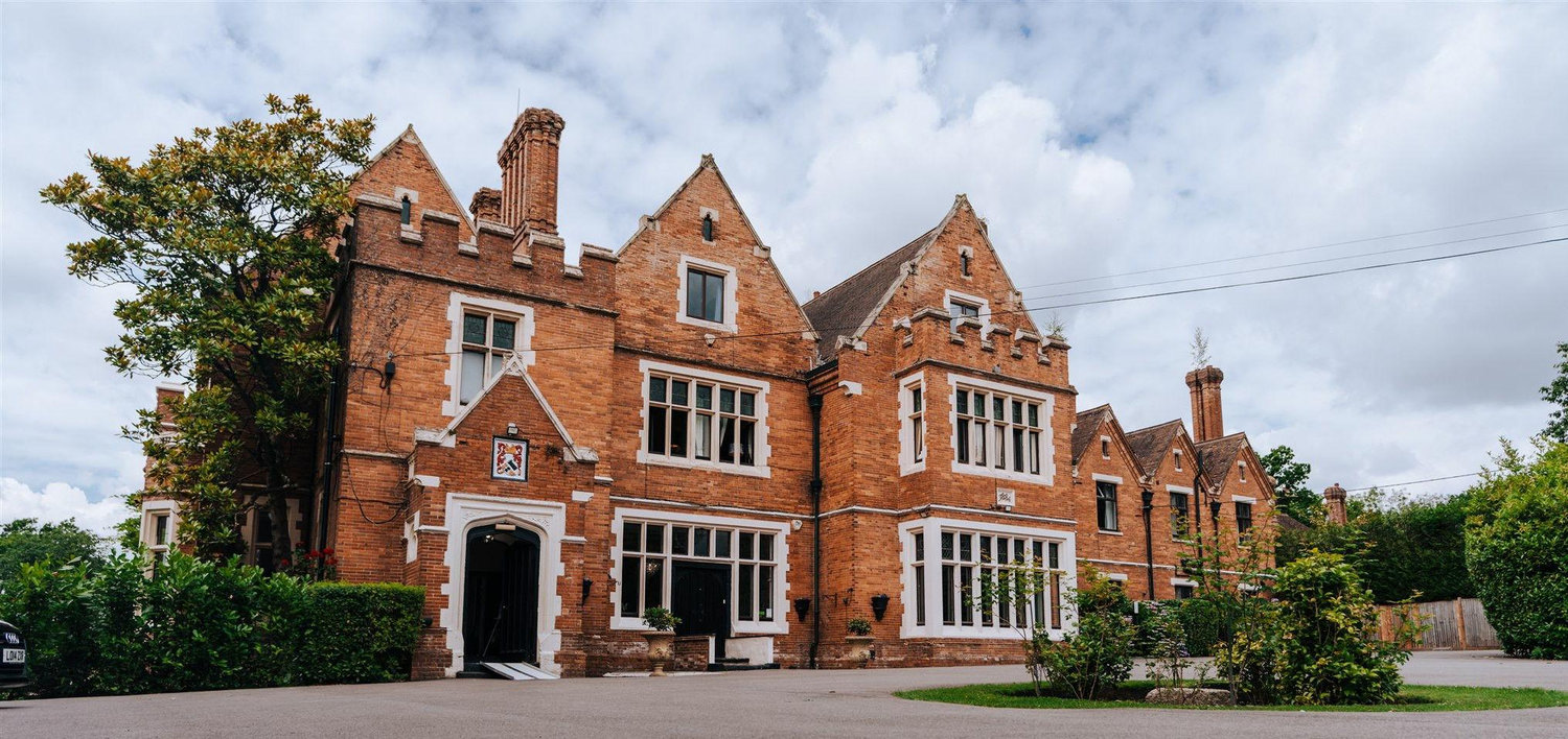 The Wedding Website of Sindbad Dwomoh and Sinead Nolan