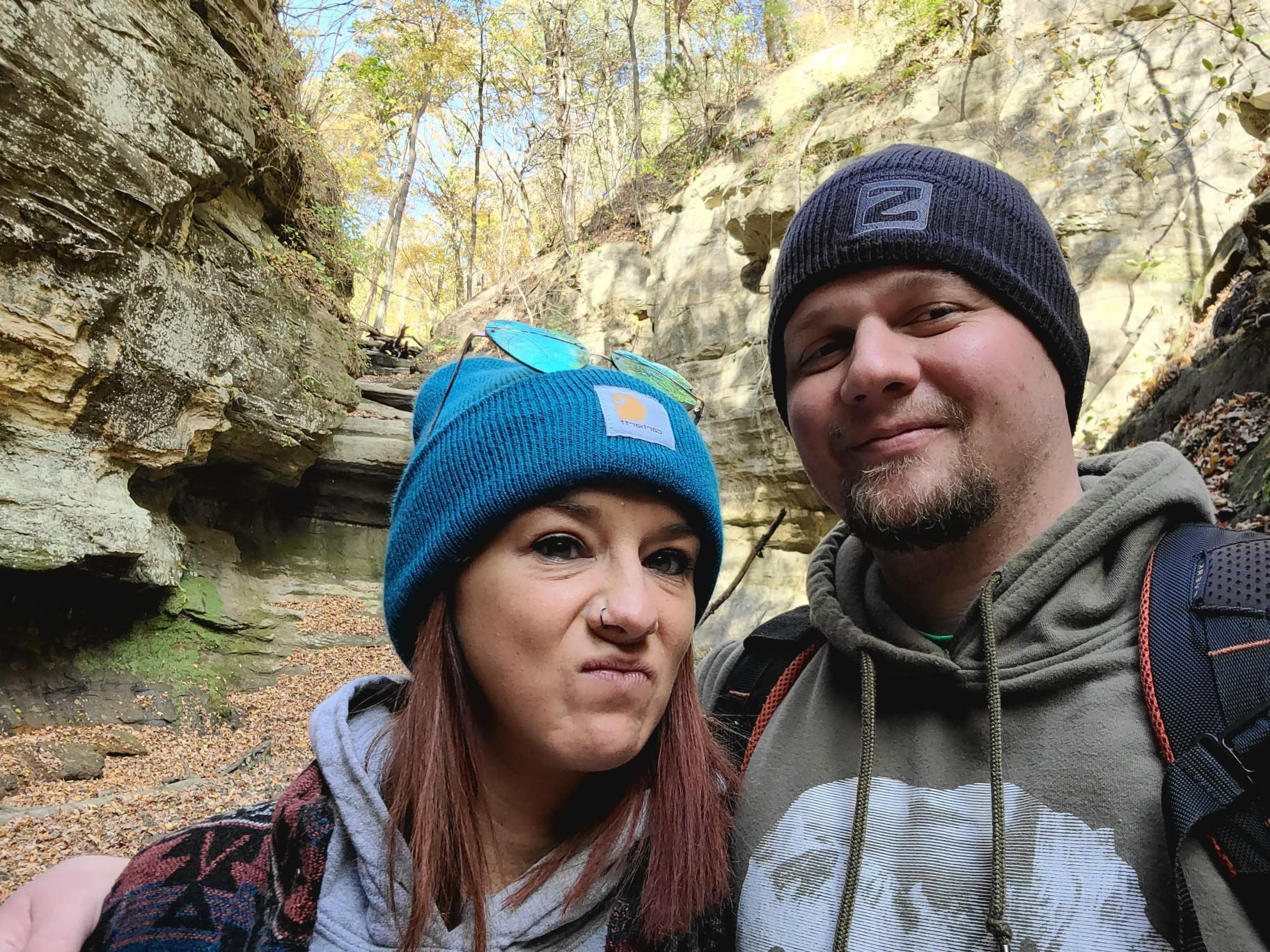 Hiking in Matthiessen state park