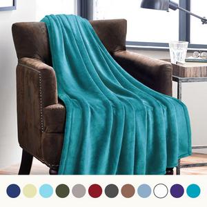 Bedsure Flannel Fleece Luxury Blanket Peacock Blue Twin Size Lightweight Cozy Plush Microfiber Solid Blanket by