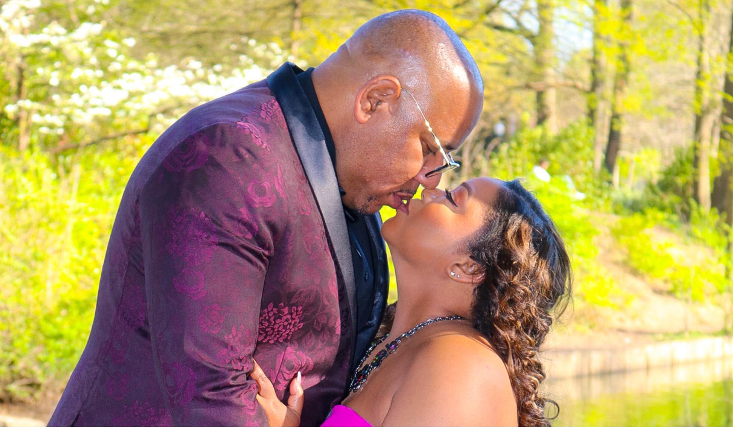 The Wedding Website of Alecia Banks and Emounte Banks