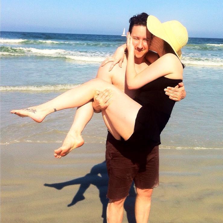Beach day kisses