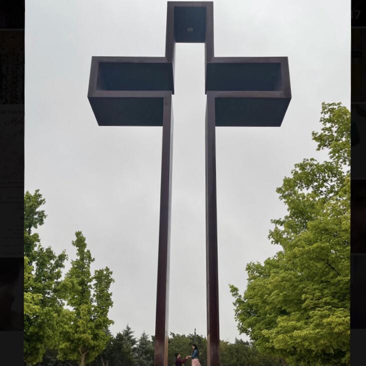 Getting engaged at the cross