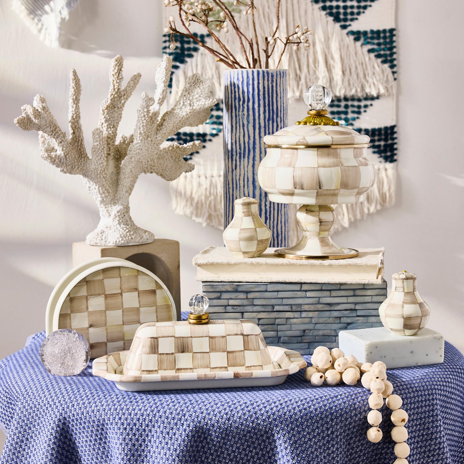 Daniela Virgen and James Armstrong's Wedding Registry on Zola