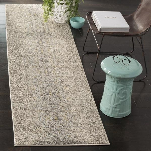 Safavieh Monaco Vintage Distressed Grey / Multi Distressed Runner (2'2 x 16')