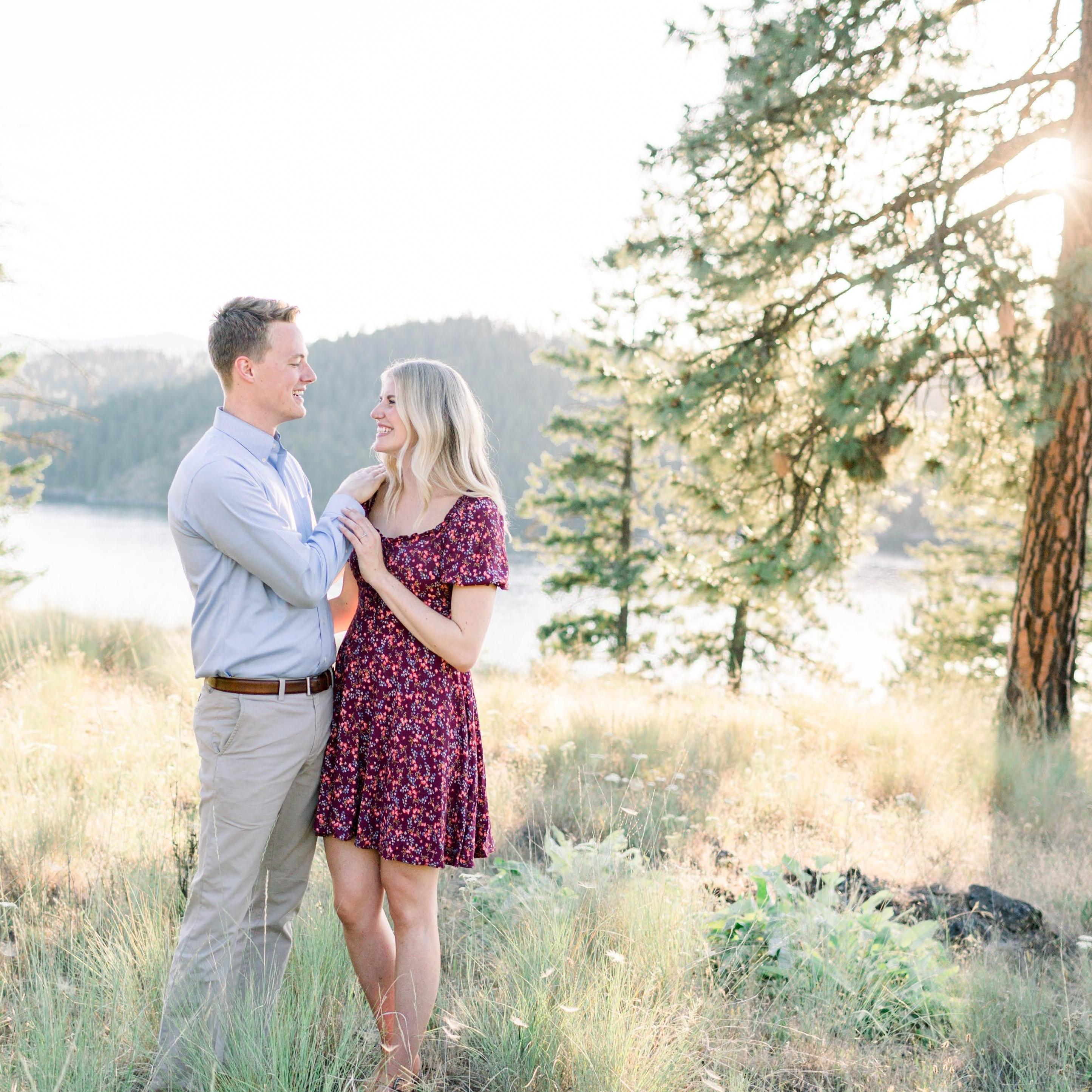 Engagement photos in the beautiful Coeur d'Alene, Idaho