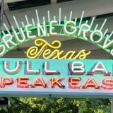 Gruene Grove