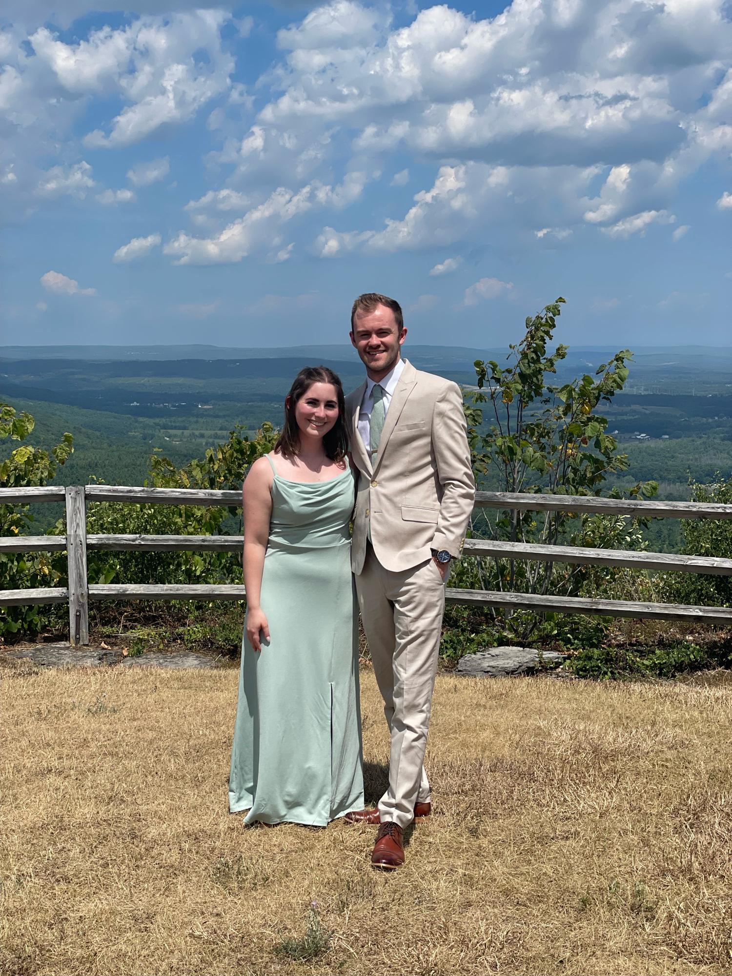 Abby and Dan’s wedding at Thatcher State Park! July 2022