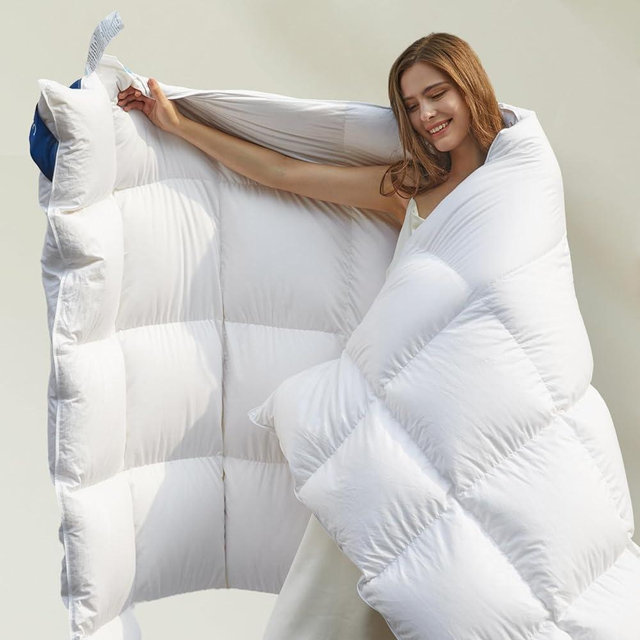 Uniency Feather Down Comforter Oversized King Size, 120x98 Inches All Season White Extra Fluffy Oversized King Duvet Insert with Corner Tabs, Hotel Bedding Comforter, Machine Washable (74 Oz)