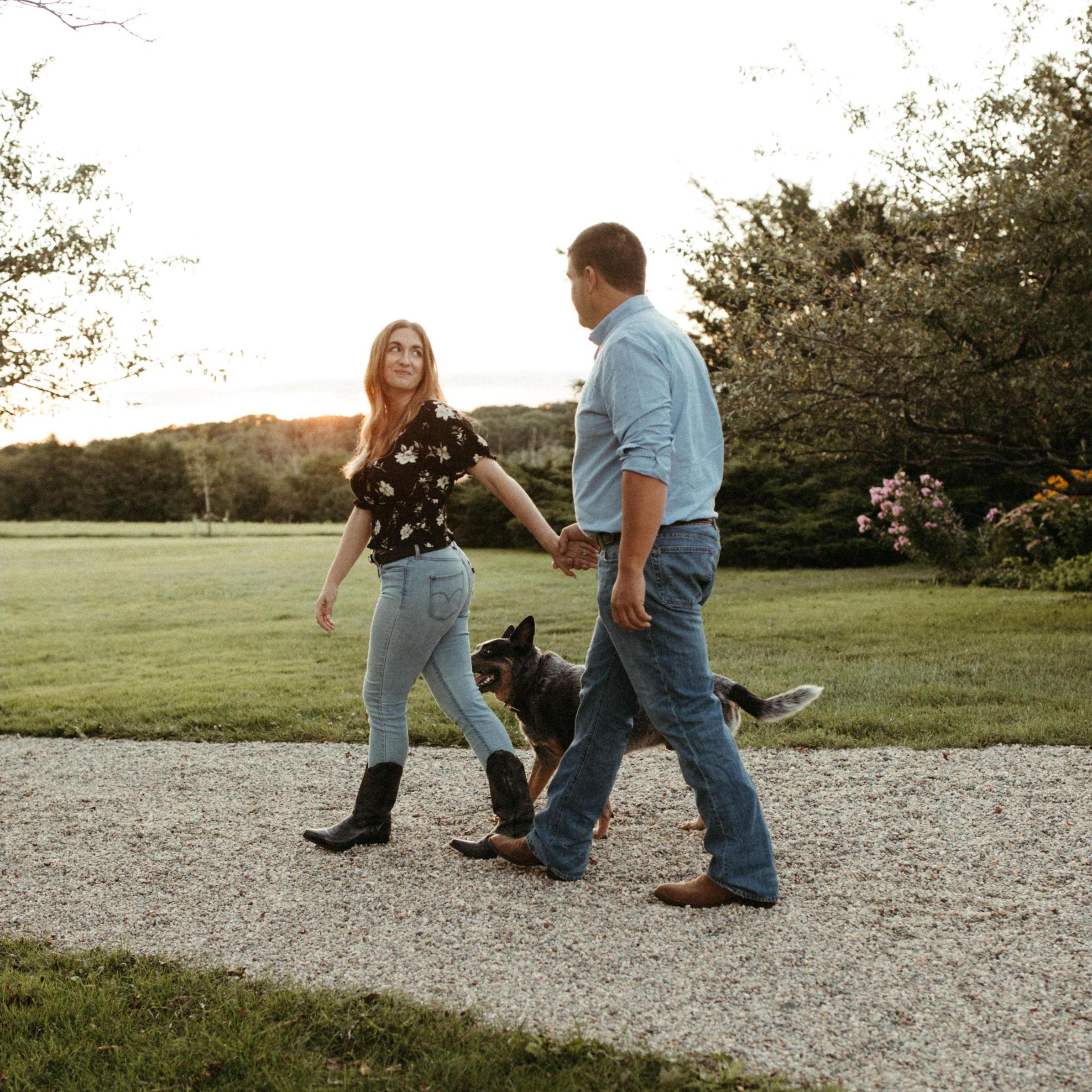 Engagement pictures, Par La Mer Photography