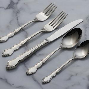 Oneida Silverware Set For 8, Dover 45-Piece Fine Flatware Set with Serving Utensils, Service For 8, 18/10 Stainless Steel, Ornate Pattern, Dishwasher Safe, Knives Spoons & Forks Set (Silver 45 Pieces)